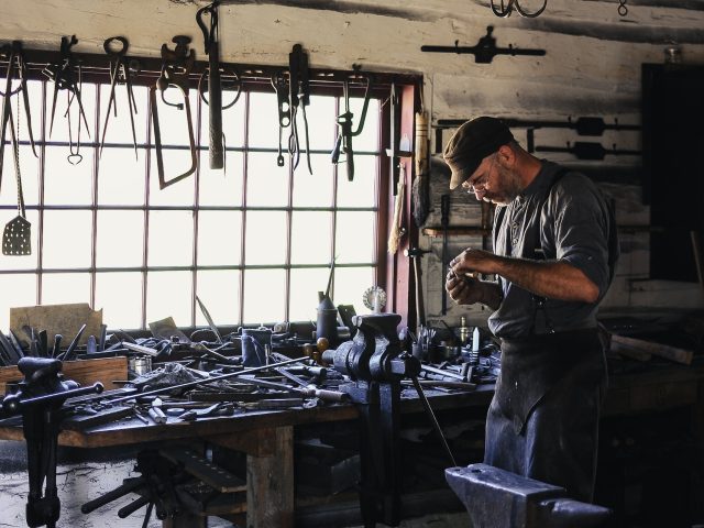 Free content creation tools for digital publishers